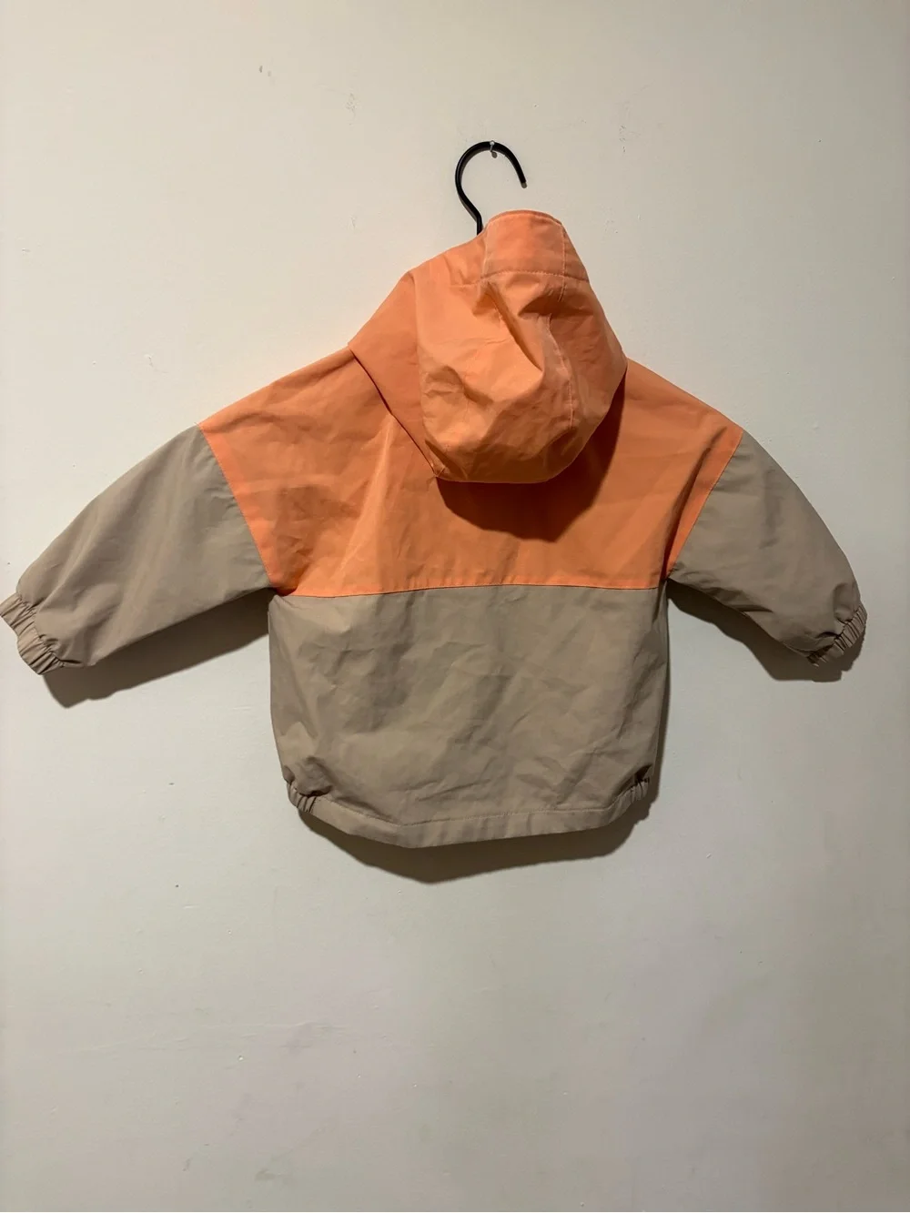 GAP colorblock hooded